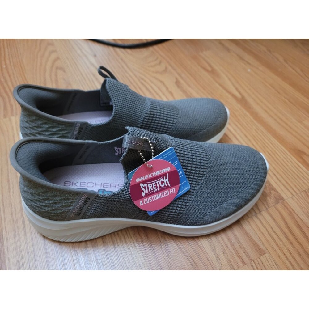 Skechers Women's Slip Ins Ultra Flex 3.0 Smooth Step Shoe Gray Size 8.5 WIDE